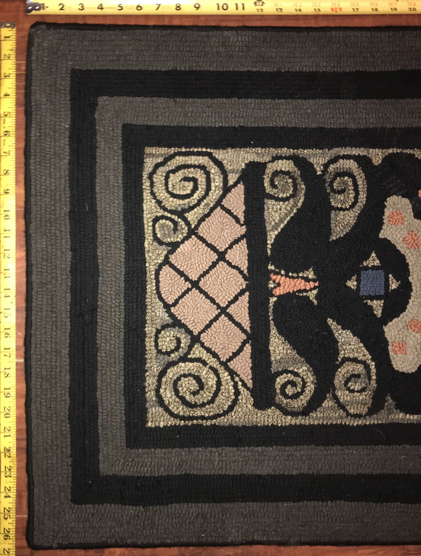 Handmade Art Deco Wool Hooked Rug with Geometric and Floral Motifs (42 x 100 inches)