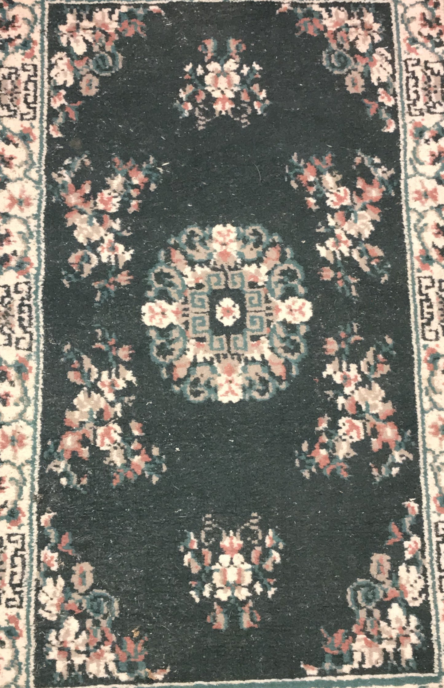 Vintage Art Deco Chinese Handmade Wool Rug – Dark Green Floral Pattern (60 x37 inches)